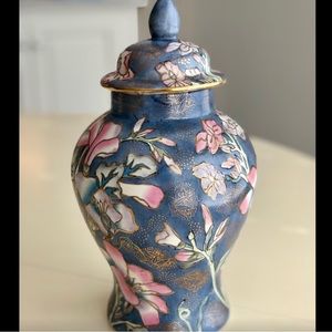 Vintage Asian PINK-BLUE Flowers WBI Ginger Jar chinoiserie